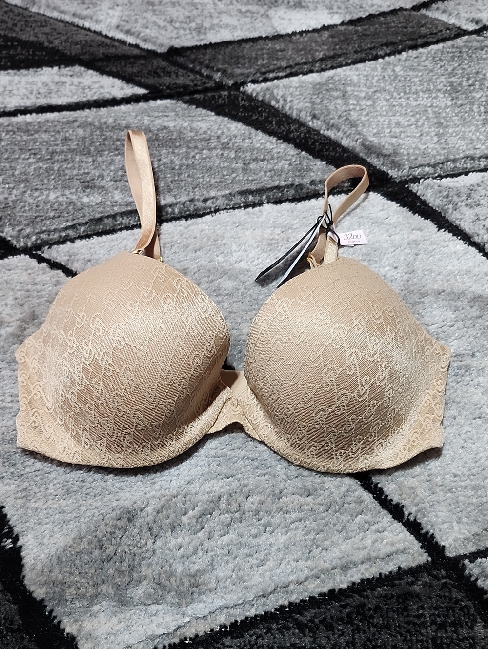 VICTORIA SECRET VERY SEXY 2023 BEIGE MONOGRAM PATTERNED THE ICON PUSH-UP BRA